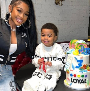 Jayda Cheaves with her son Loyal